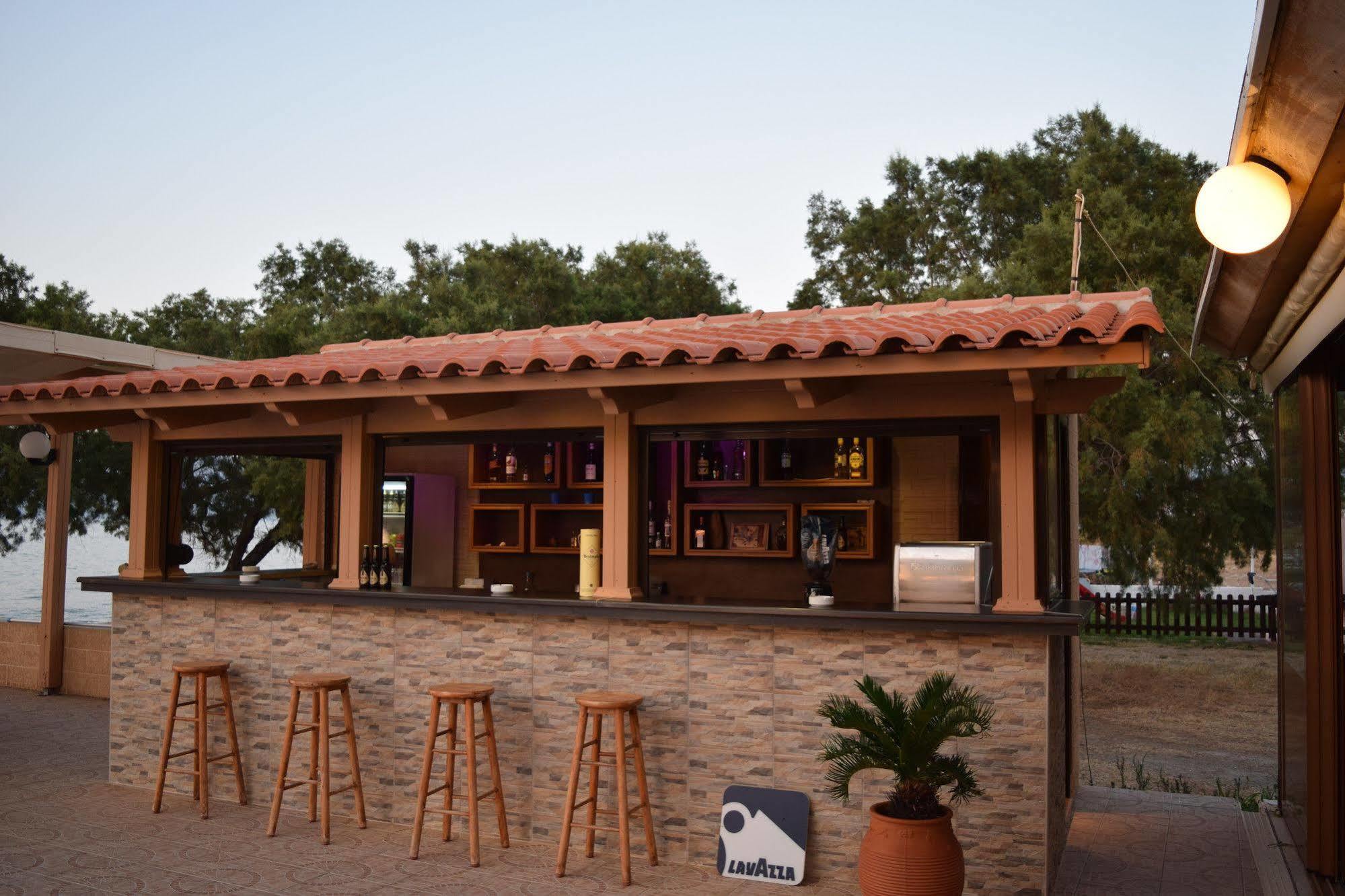 Mesogios Beach Korfalonas المظهر الخارجي الصورة